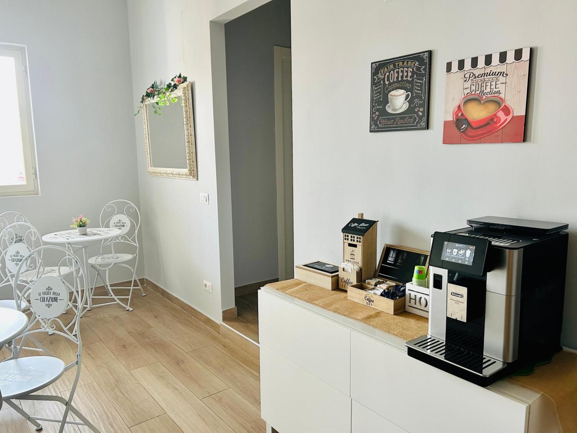 那不勒斯 Vivina_081酒店 外观 照片